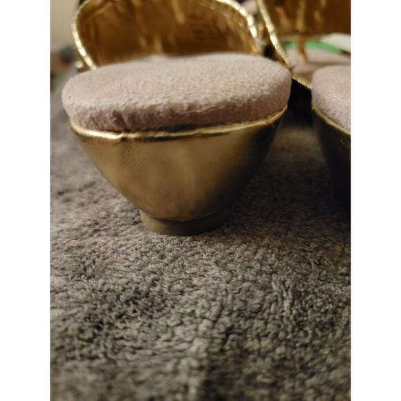 Tom boyce Gold sandals size 9 - Picture 6 of 6